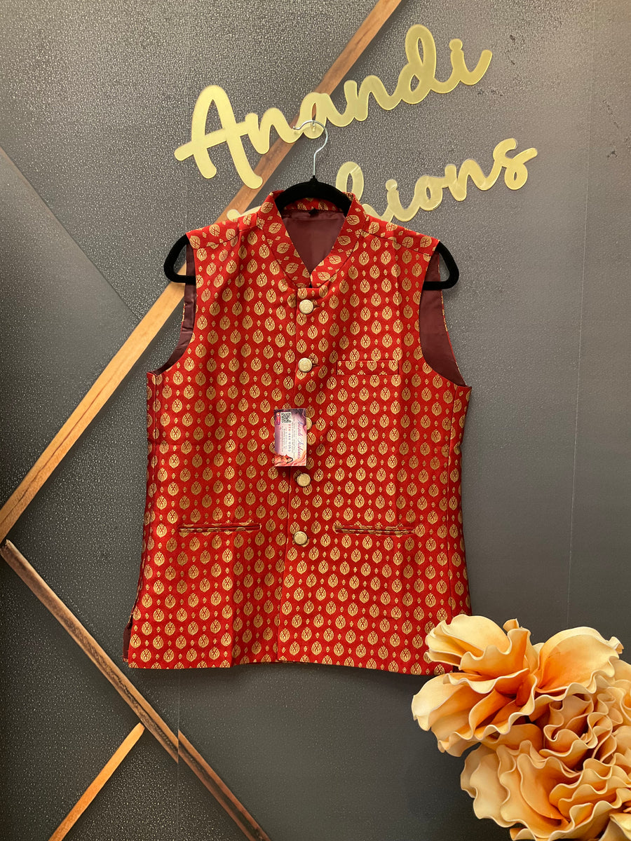 Men’s Maroon Vest