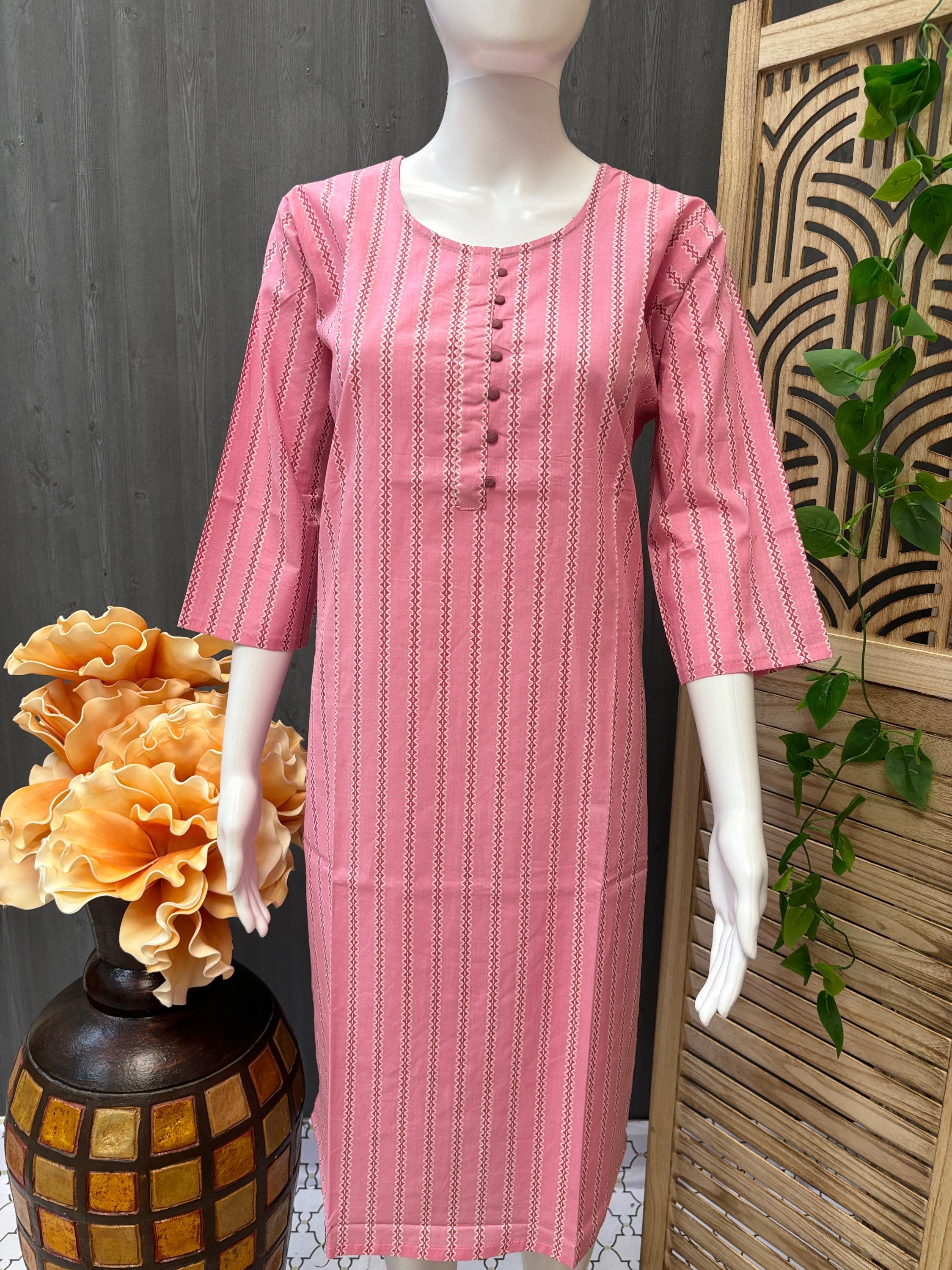 Daily Wear Pure Cotton Kurtis with print - Size 40/US S image 0
