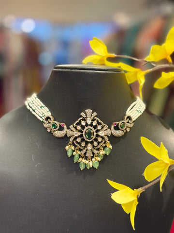 Party Wear - Victorian Choker/Necklace set with Pearls