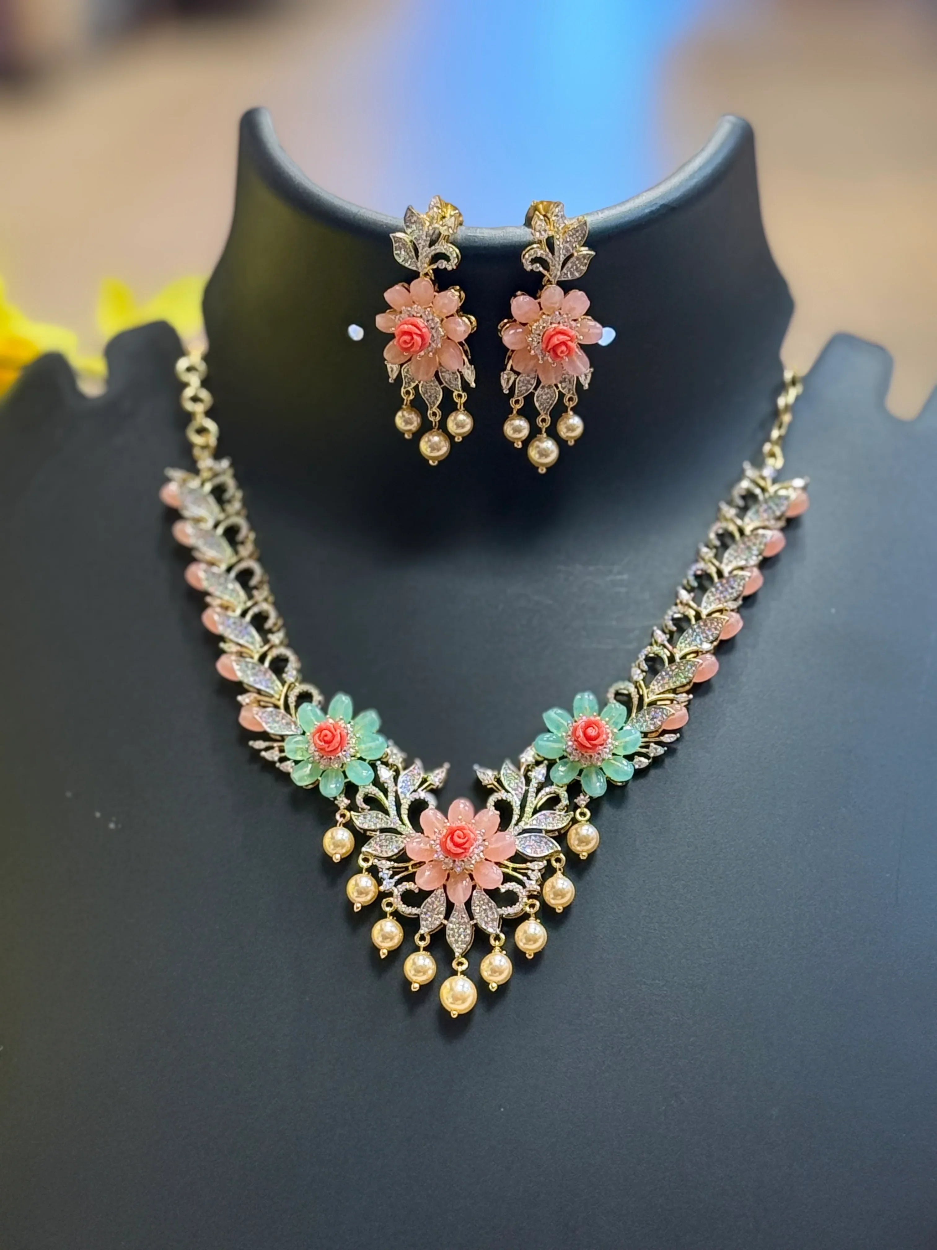 Fancy - CZ Floral Necklace set