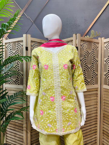 Teenage Girls Green Co- ord set with Embroidery work