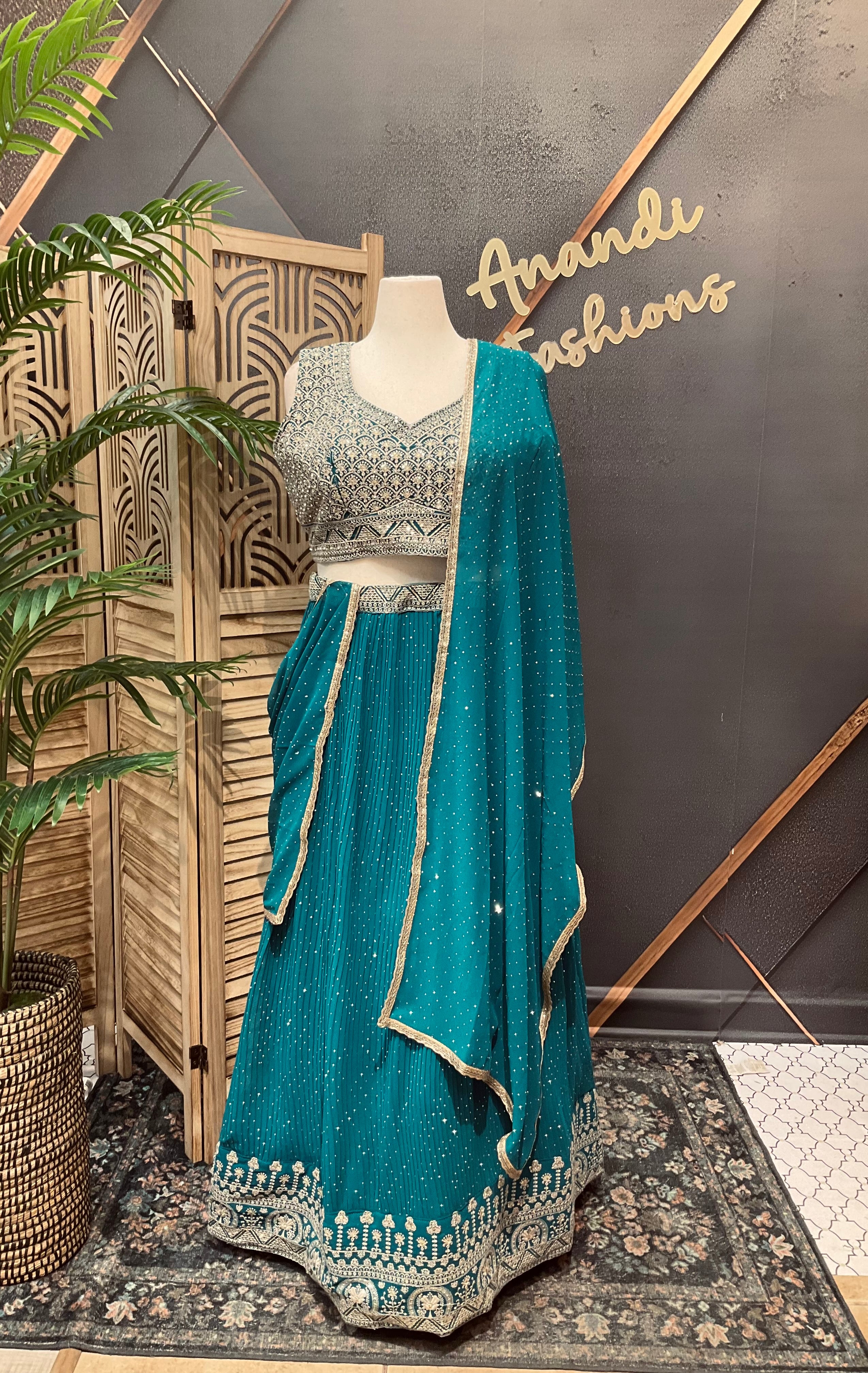 Size 46 - Plus size Georgette lehanga