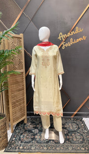 Tissue Half White Kurti set with Bandhini Dupatta