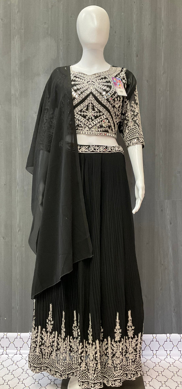 Size 38-Lehenga Set Design - Elegant and Exquisite Black Lehenga Set Design image 0