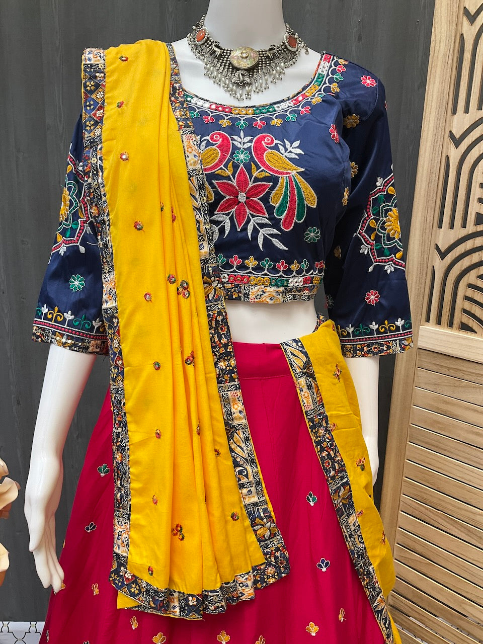 Dhandiya Chaniya Choli/lehenga collection for Garba image 1