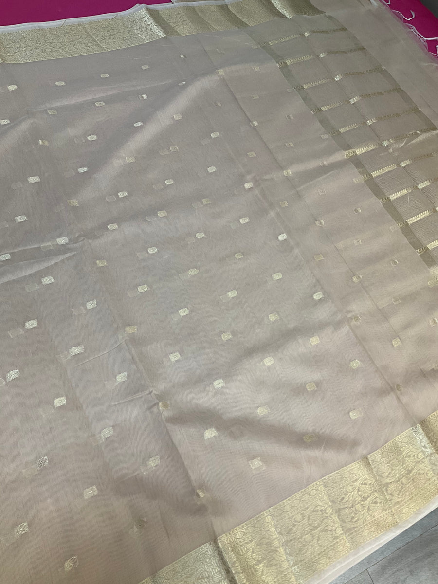 Women’s Beige color Benarasi Cotton Silk Saree