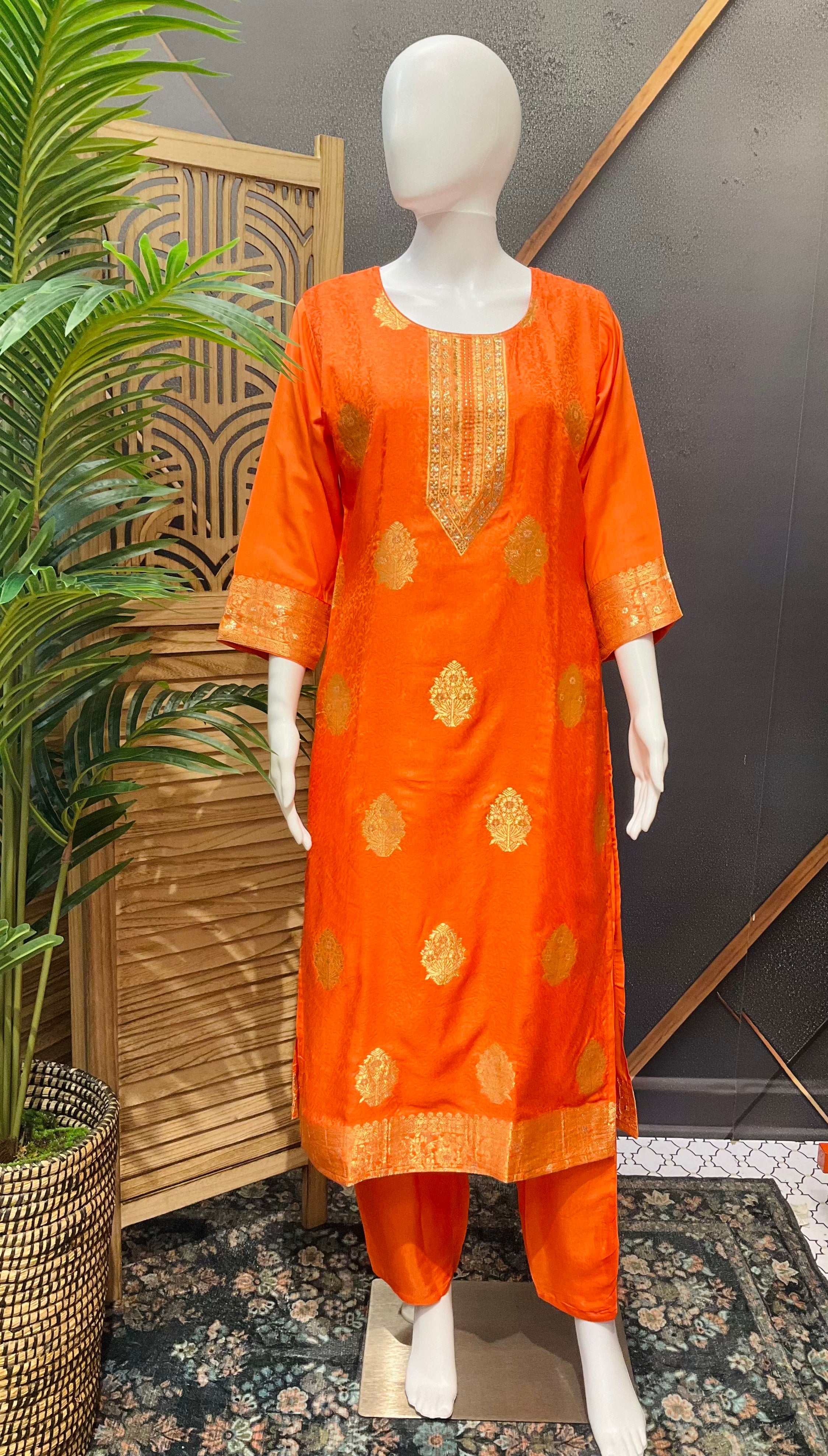 Size 38/US XS-Orange Party Wear Chudidhar/Kurti set