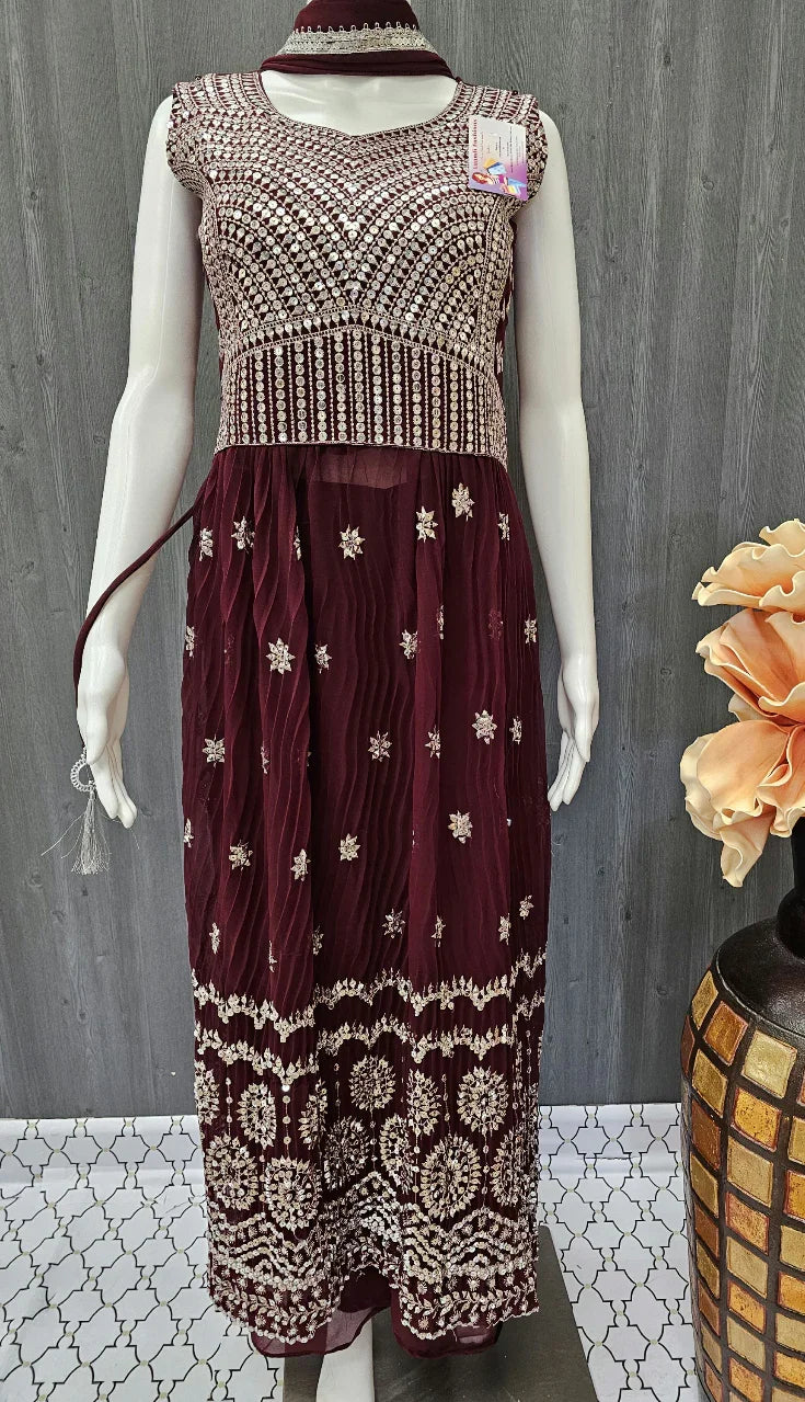 Party Wear Petite Nyra Cut Dress 3-Piece Set Size 38 - Flared Skirt