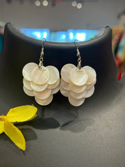 Shell Hanging Earrings