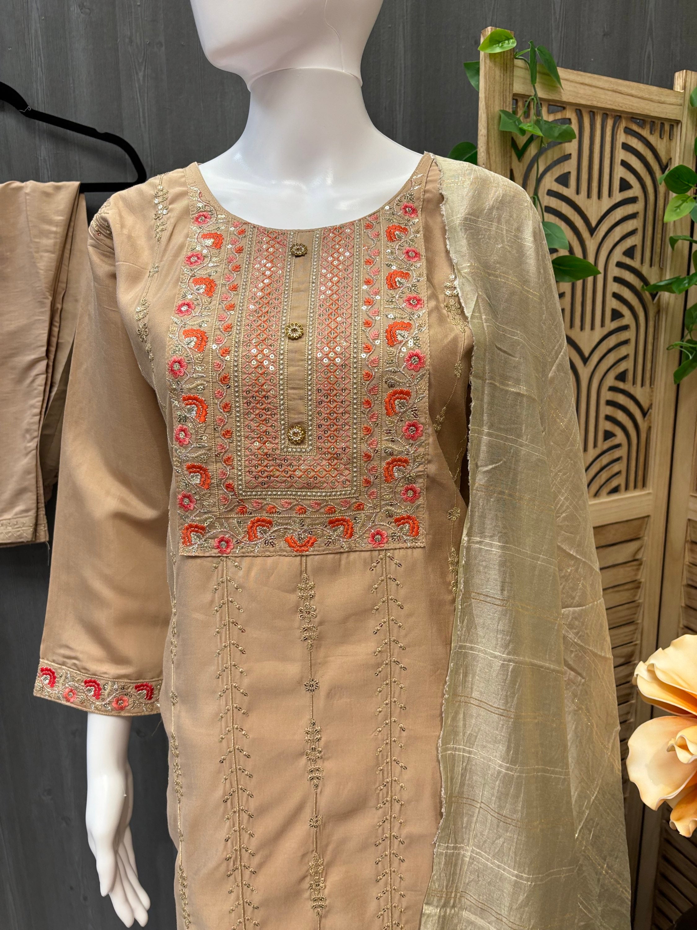 Roman Silk Embroidery Kurti sets- Size 40/US Small image 1