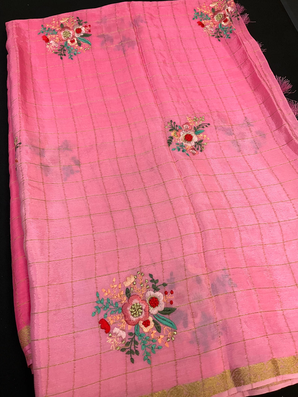 Pink Dual Shade Chinon saree with Embroidery  image 2