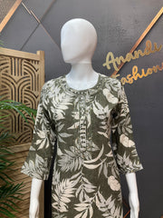 Women’s Green Cotton Leaf Pattern Kurti