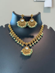 Antique Finish Necklace set with Kundan