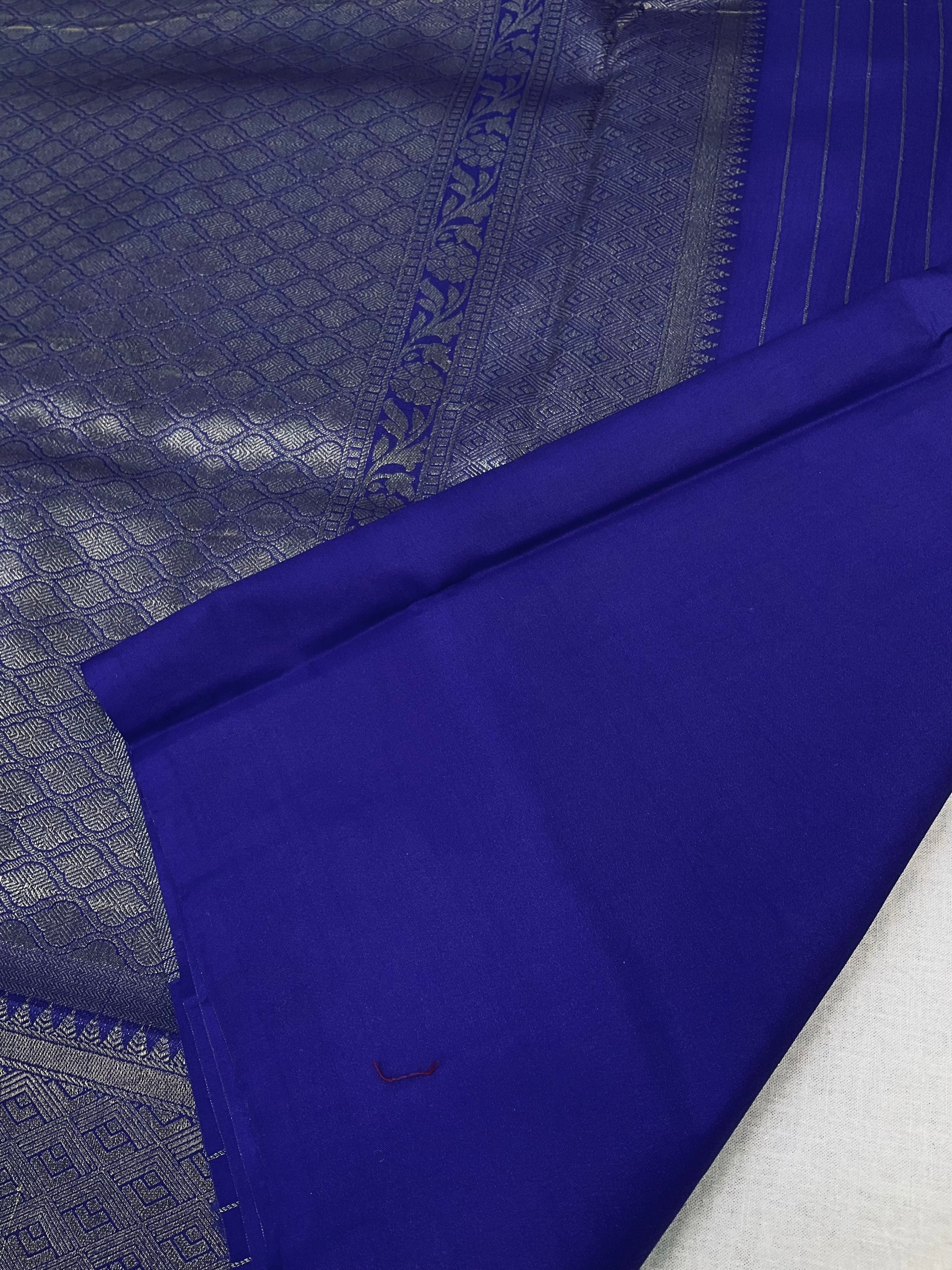 Soft silk- semi kanjeevaram saree image 3