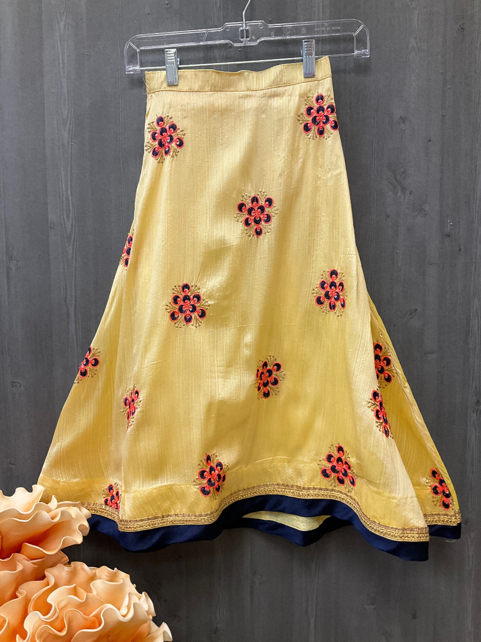 Indian Kids dress size 26 image 3