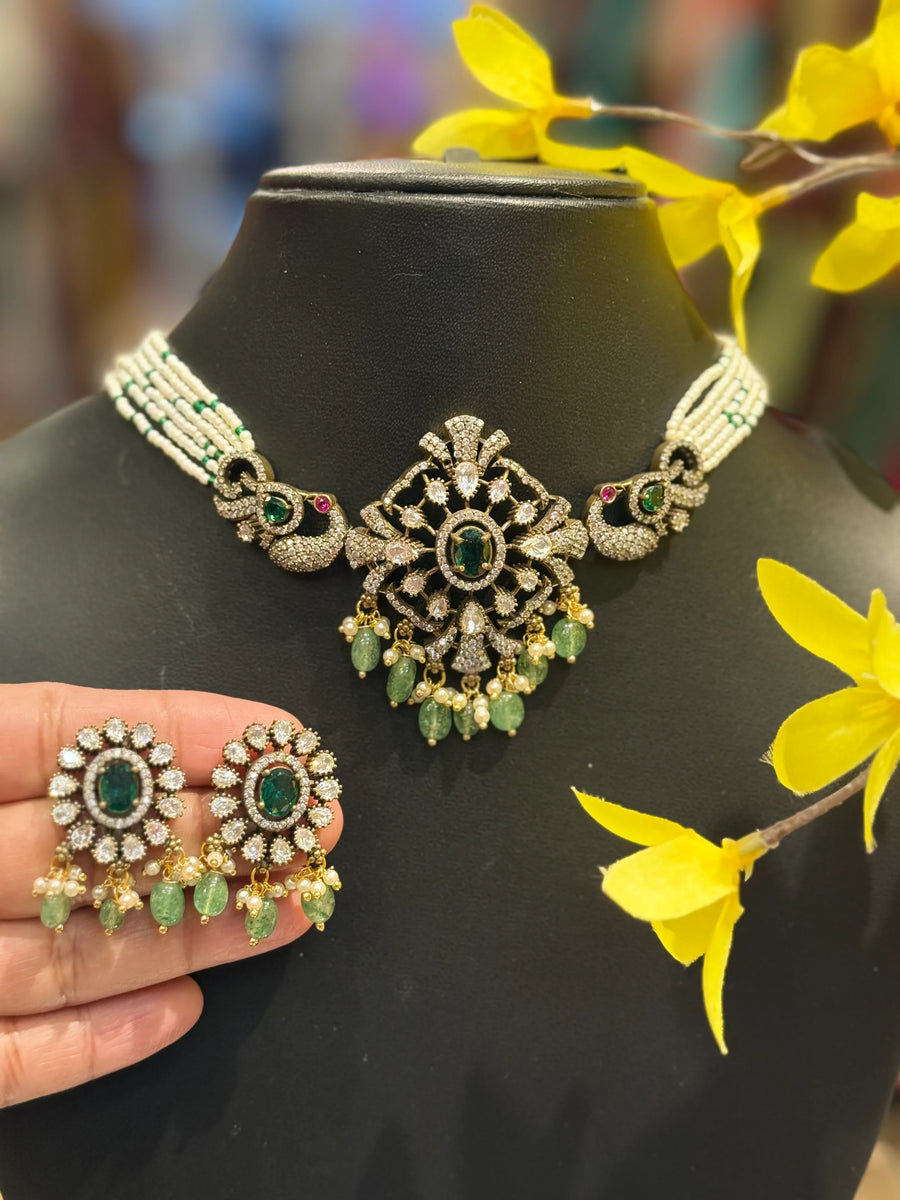 Party Wear - Victorian Choker/Necklace set with Pearls