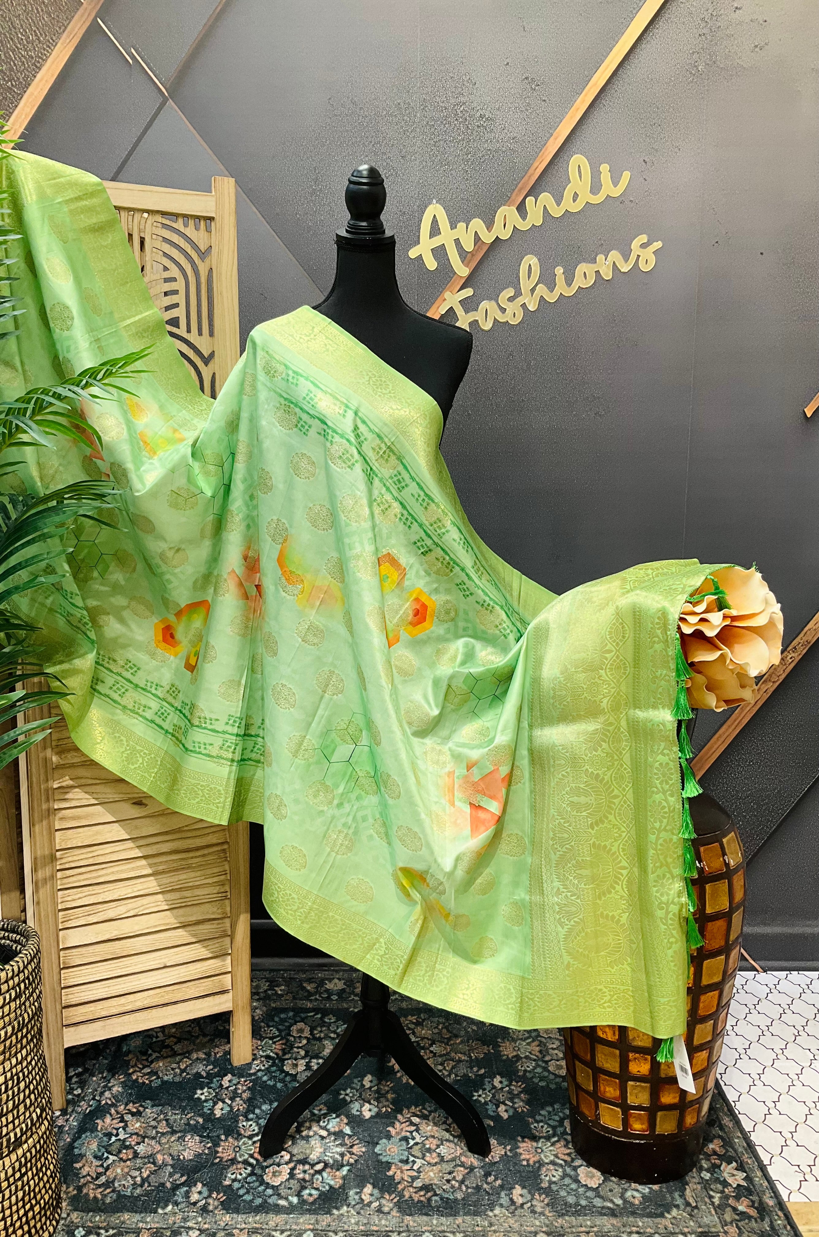 Silk duppatta with digital print