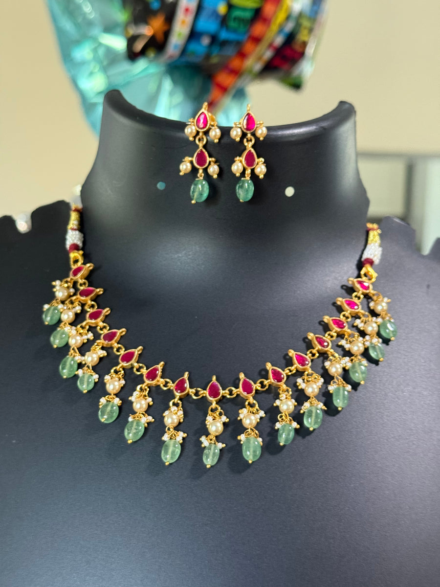Jadau Kundan Simple Necklace set