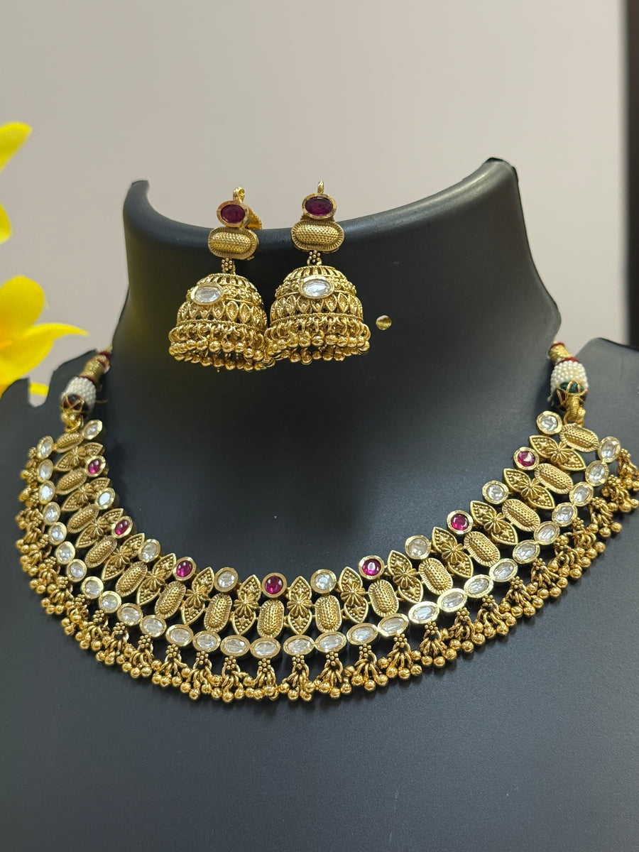 Antique Finish Kundan Necklace set