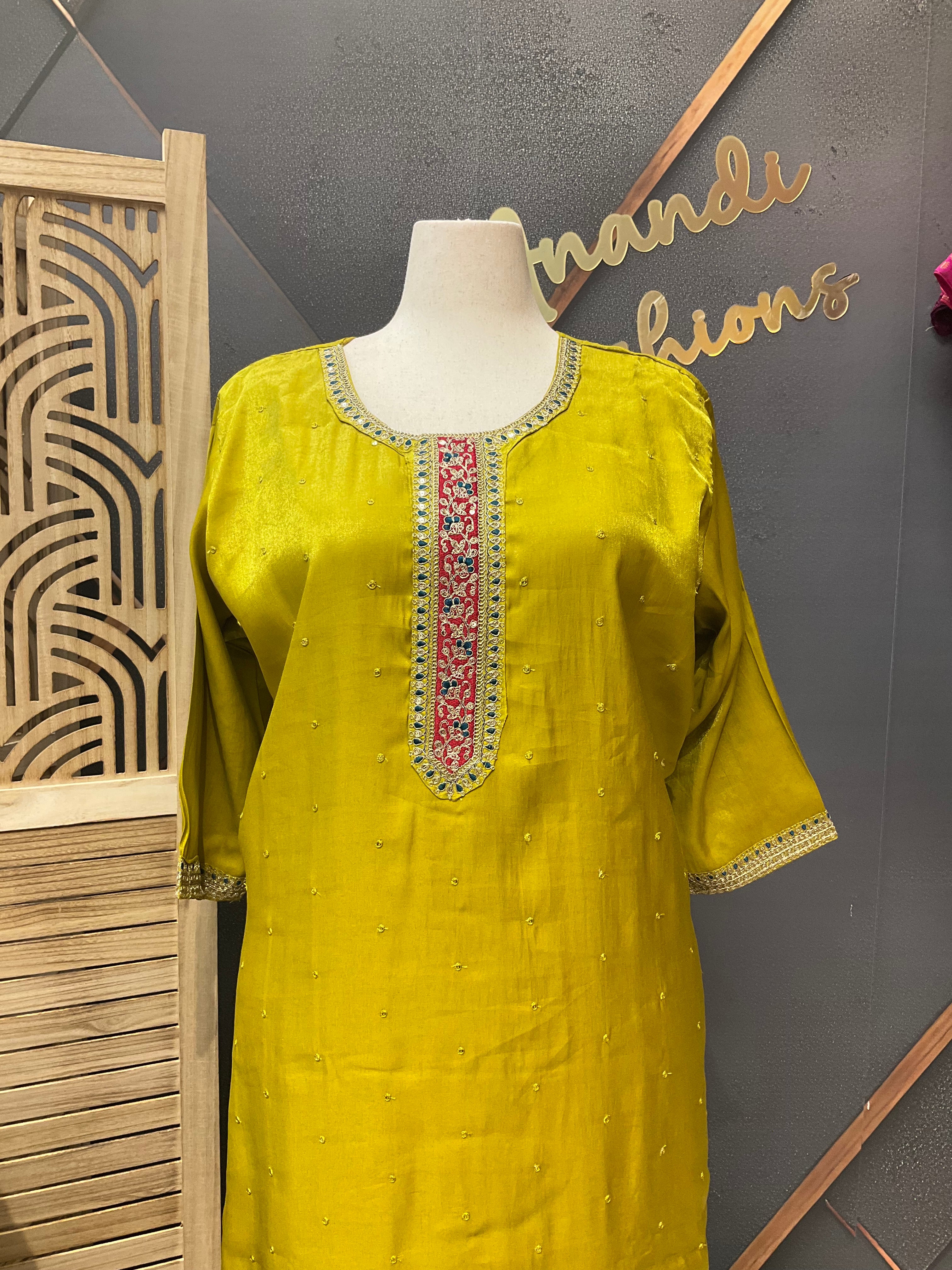 Women’s Plus Size Green Kurti Set