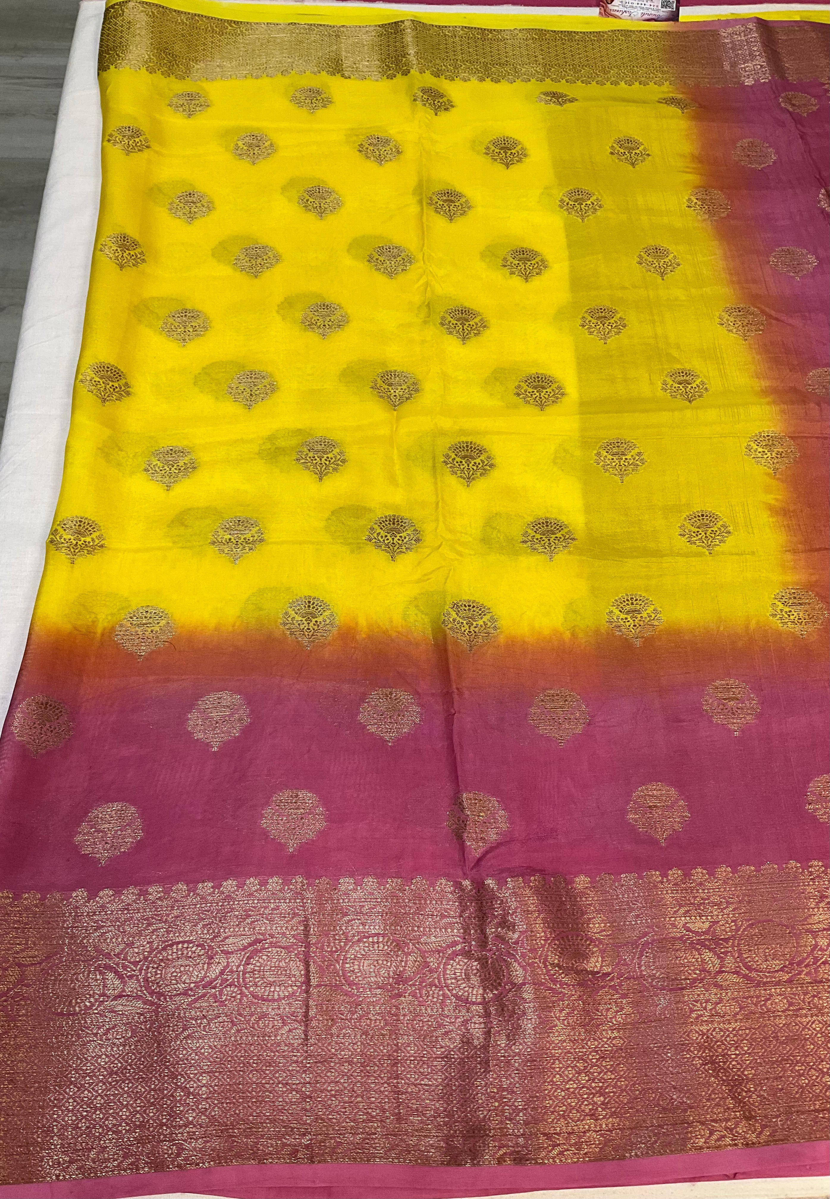 Dual color Butter crape saree