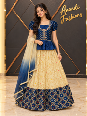 Teenage Girls’ Blue Pattu Pavadai set