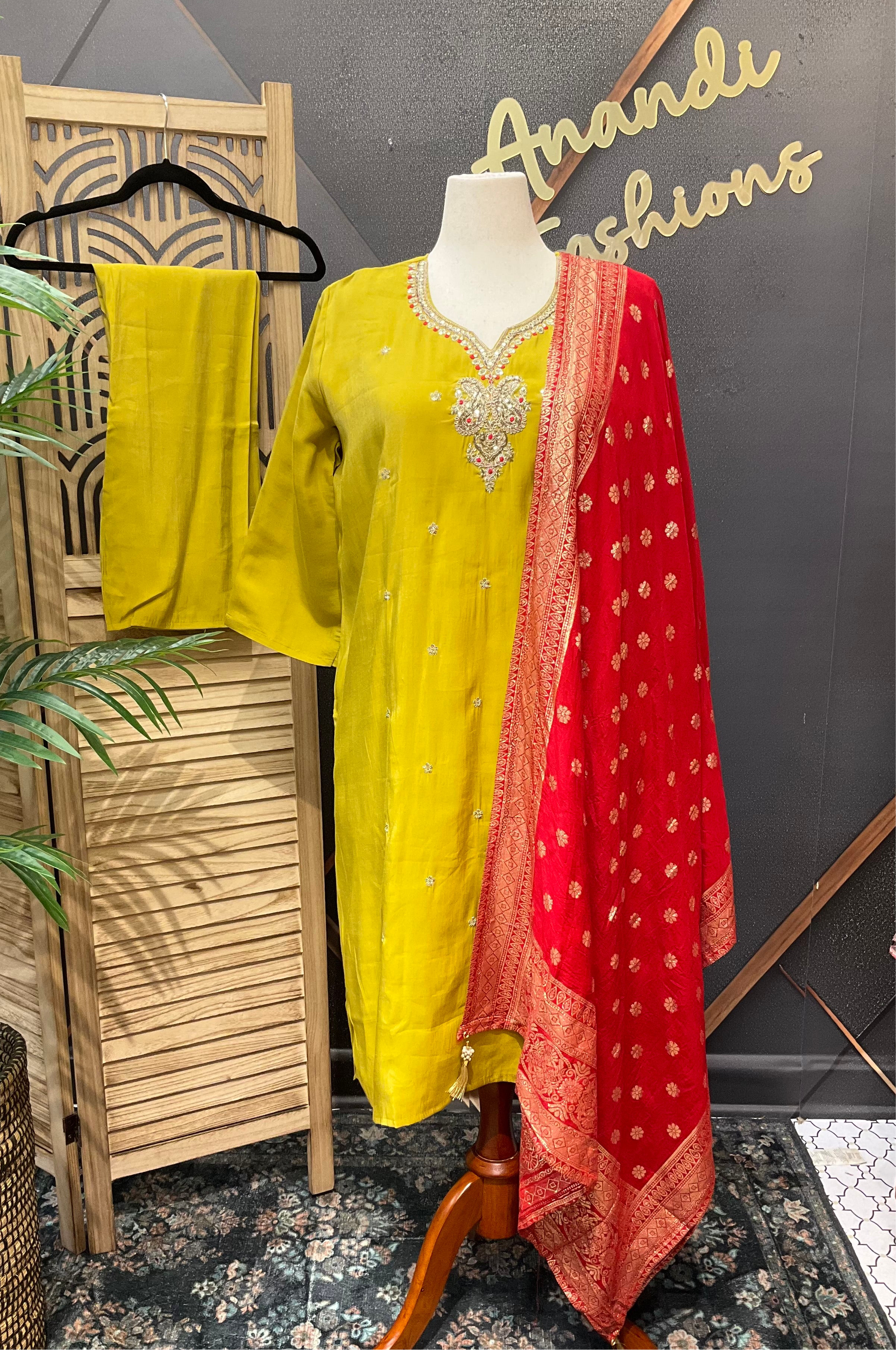 Plus Size - Party Wear Kurti set