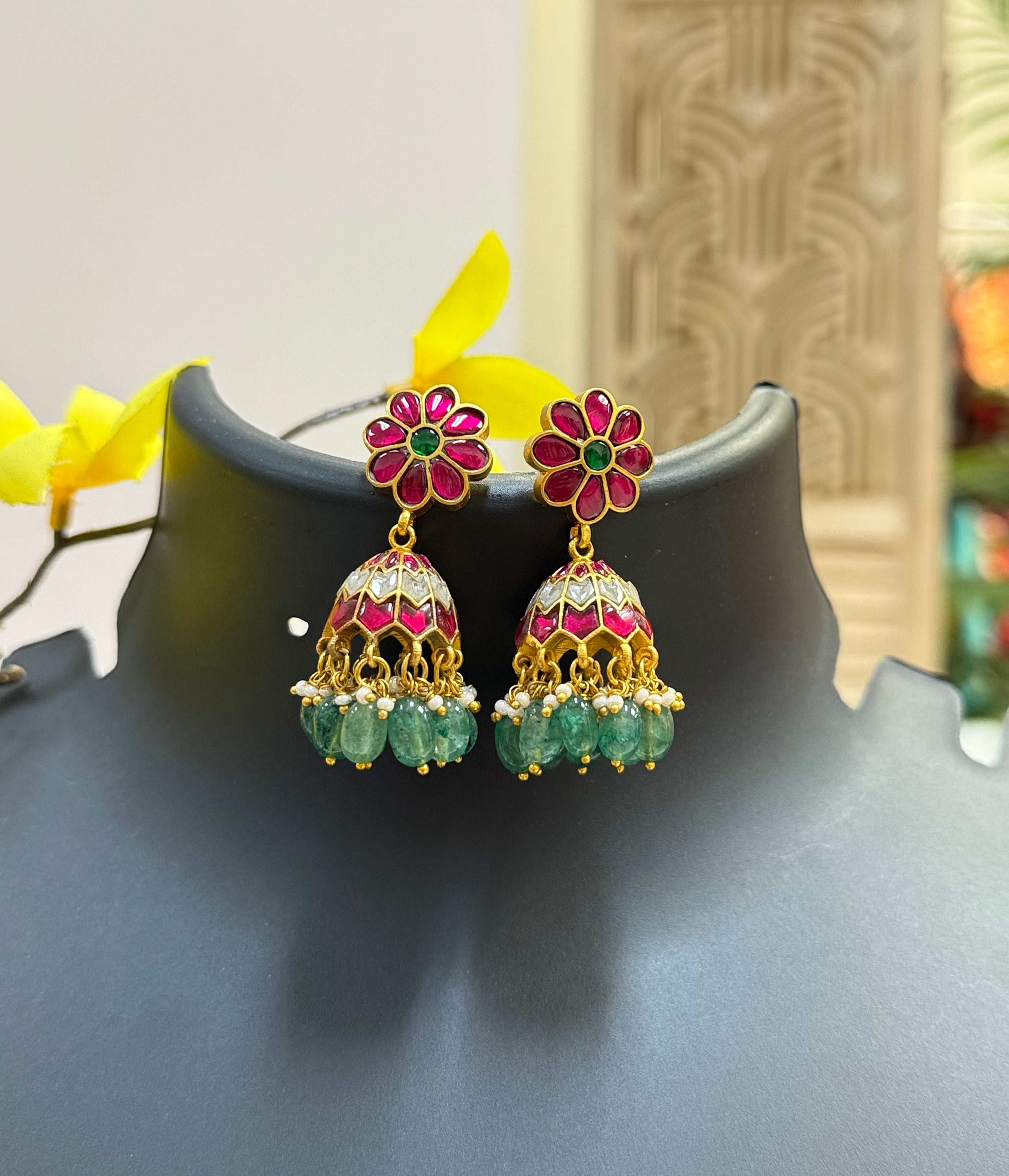 Jadau Kundan Earrings/Jhumkas