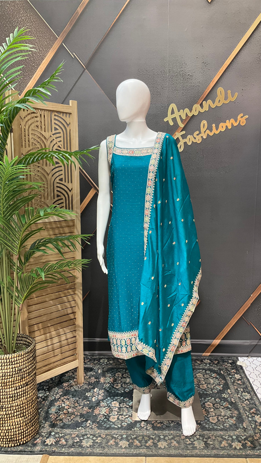 Blue Party wear Sleeveless Kurti set