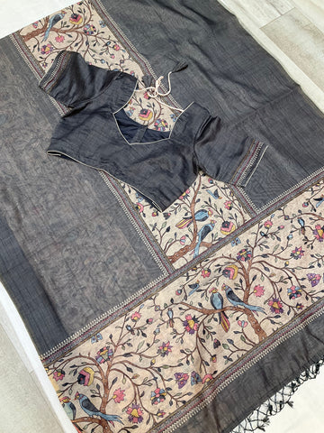Grey Cotton Silk saree with digital print-Stitched blouse