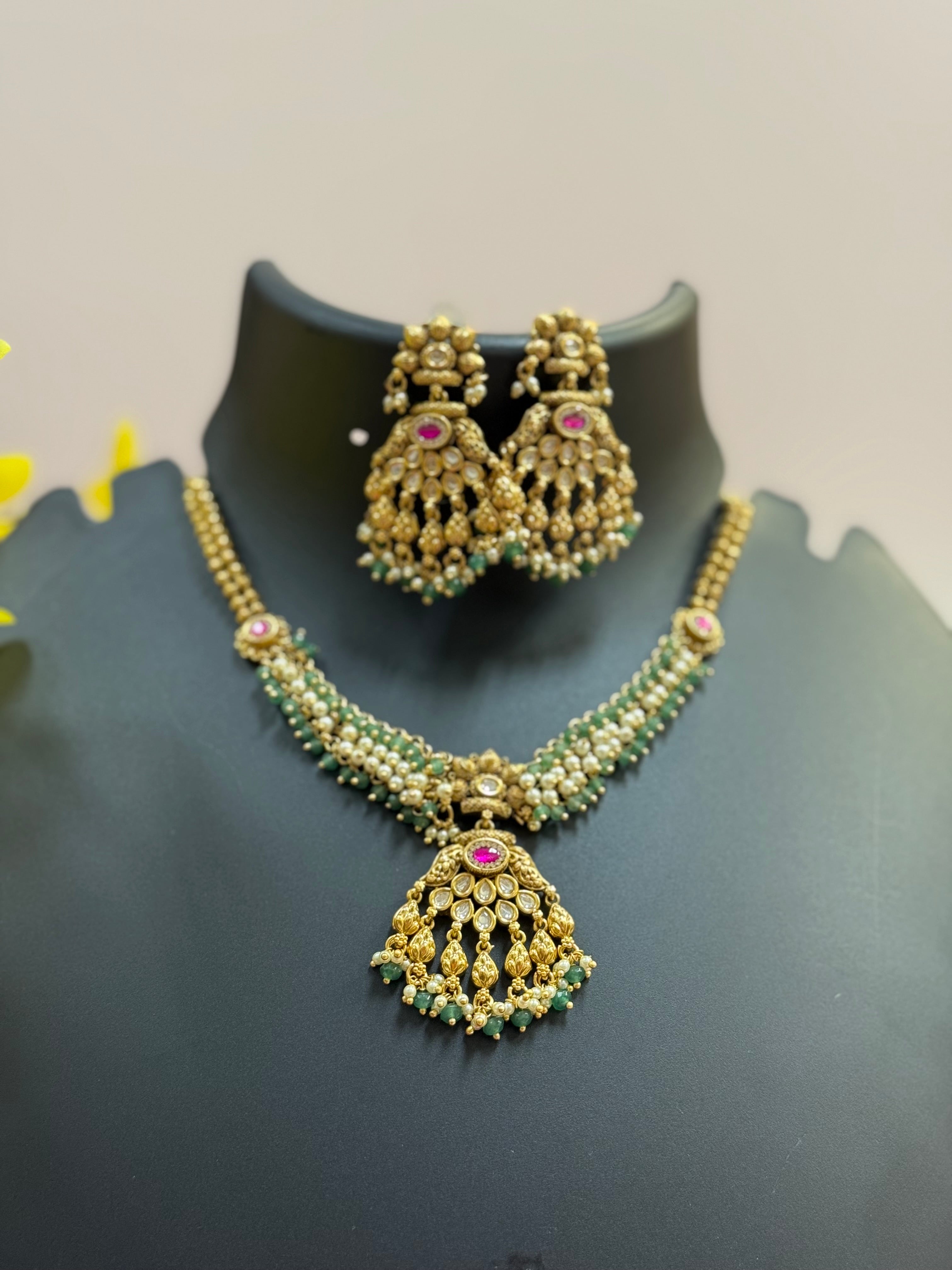 Antique Finish Kundan Necklace set with Guttapusalu/small pearls