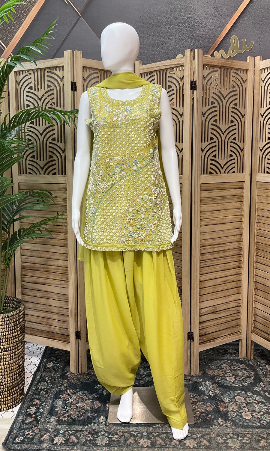 Teenage Girls Green Patiala Suit