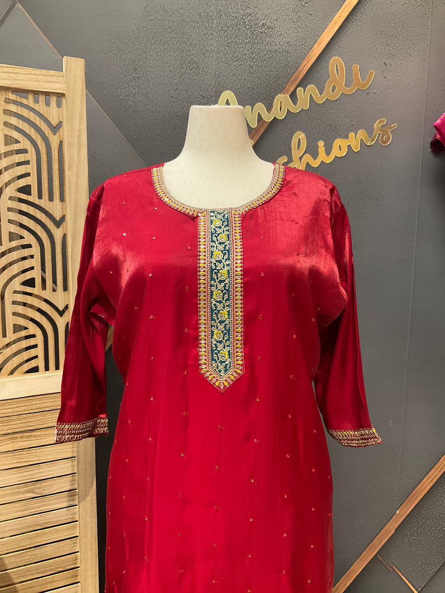 Women’s Plus Size Red Kurti Set