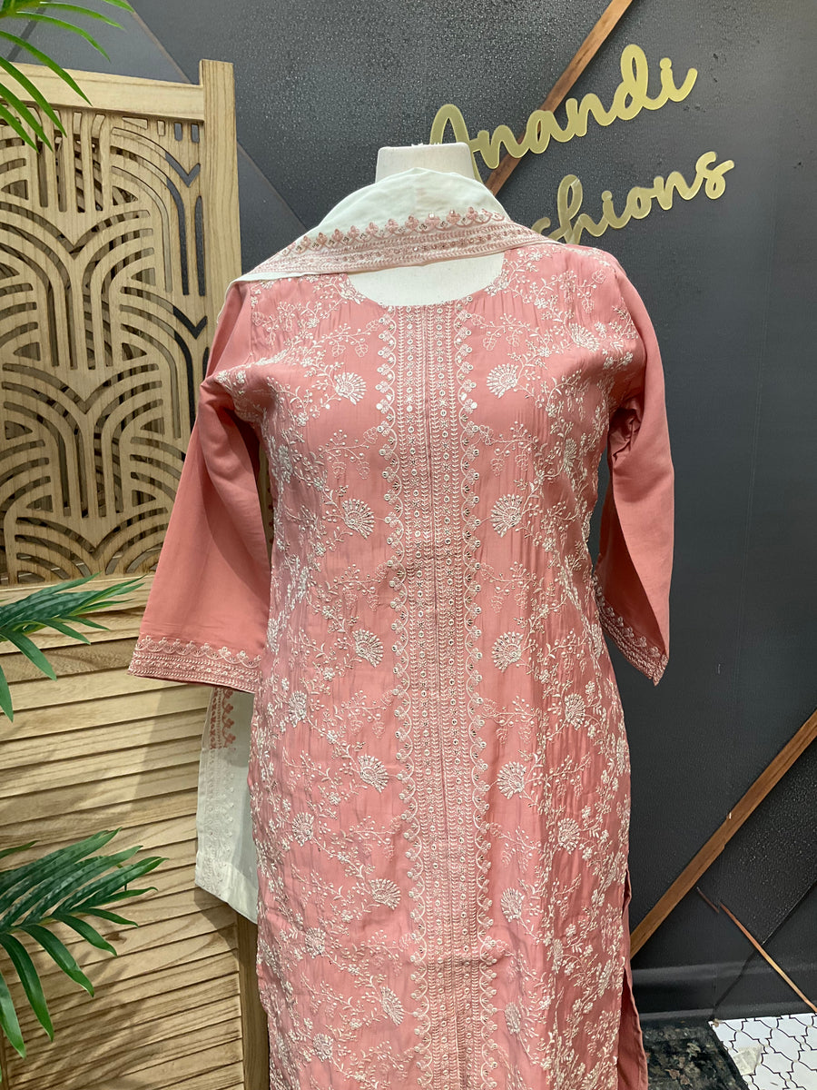 Women’s Embroidery Work Sets Kurti Set