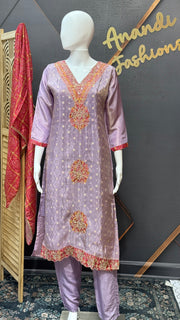 Lavender Kurti set with Bandhani Dupatta