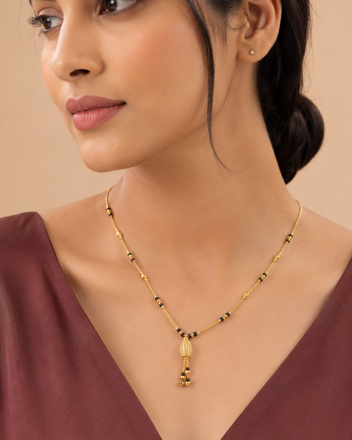 Black Beads Gold Chain Design 1