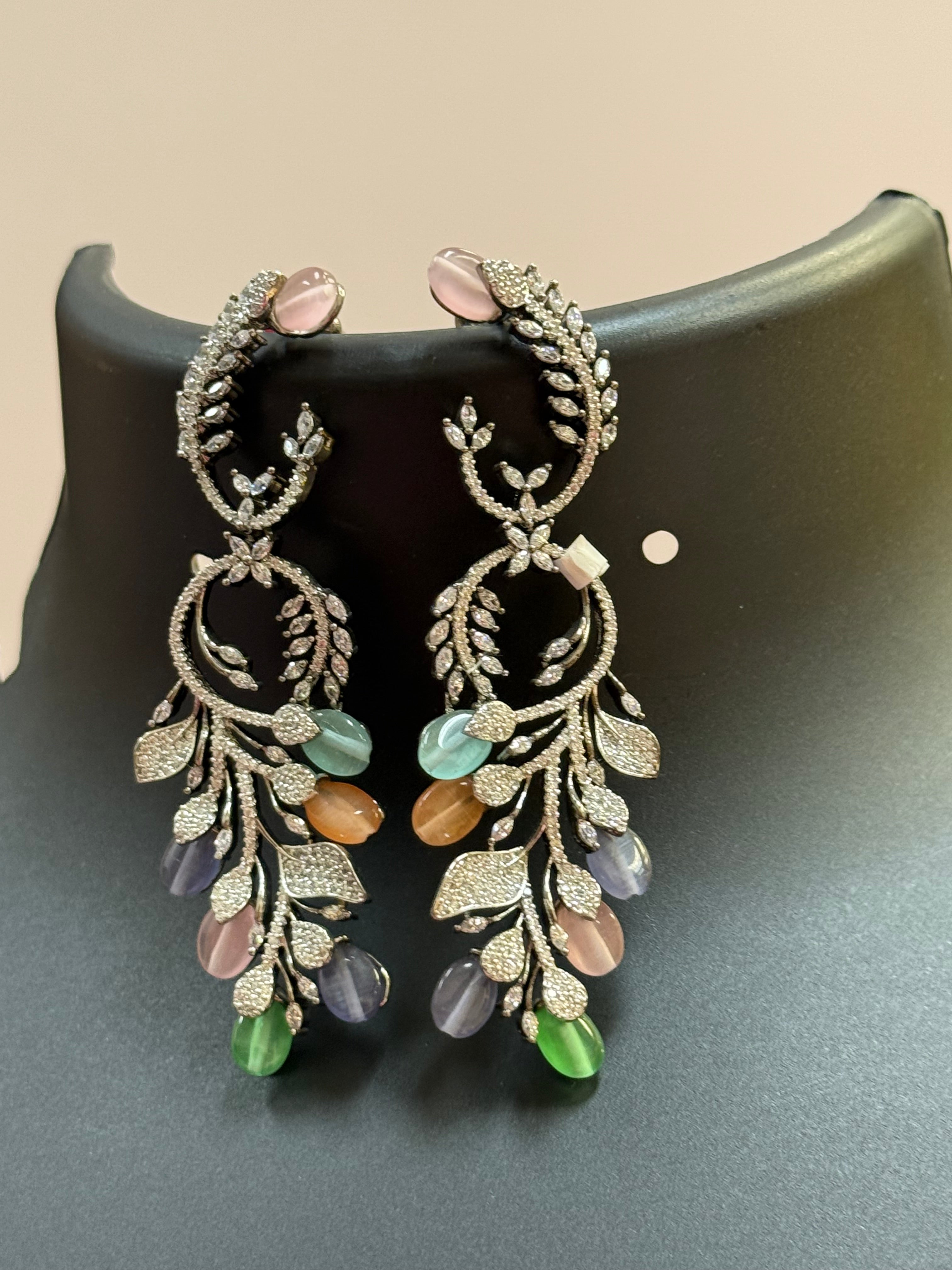 Black Metal Multicolor Monalisa Beads Earrings