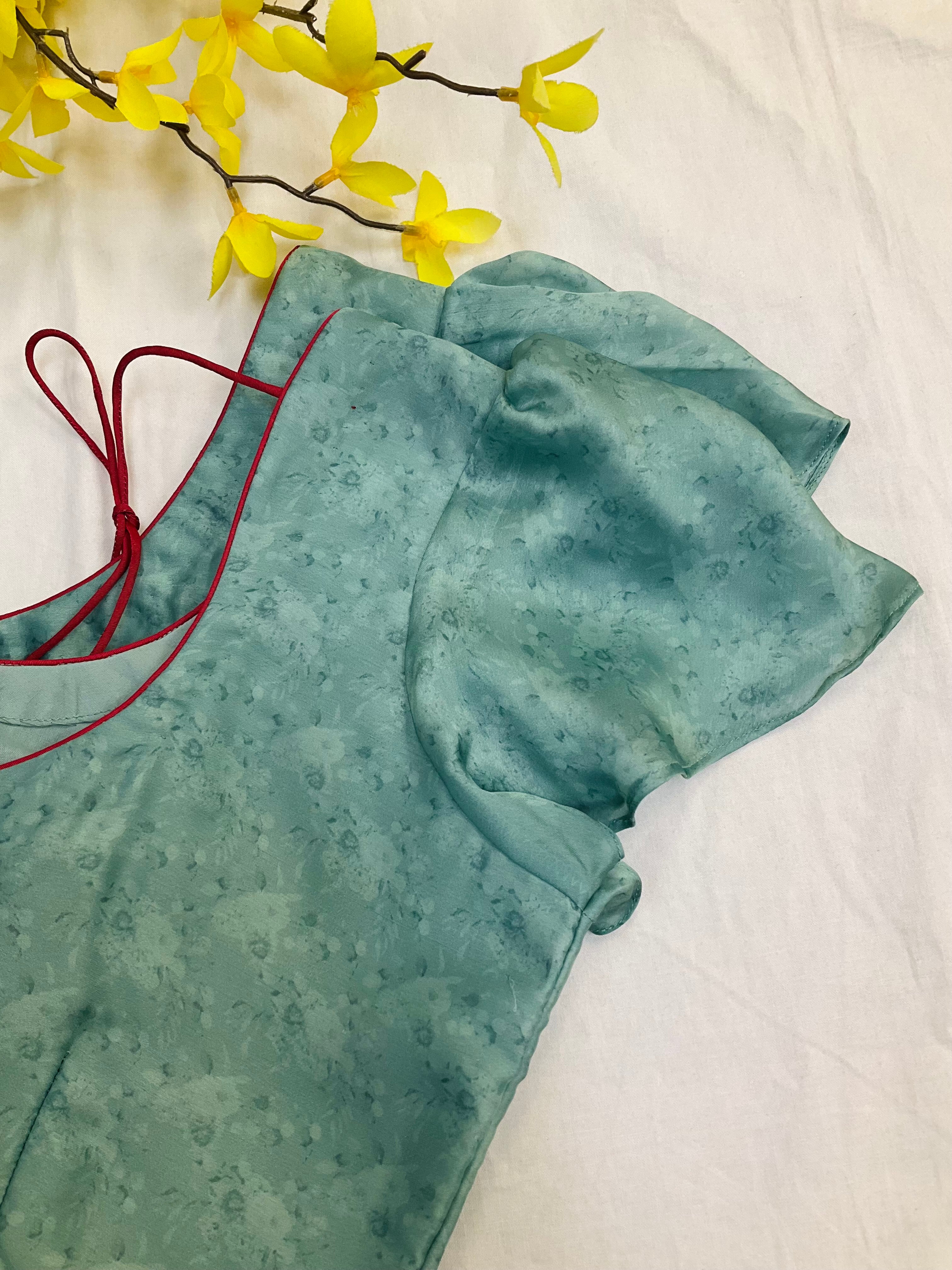 Crape Silk Digital print Floral sarees with stitched blouse