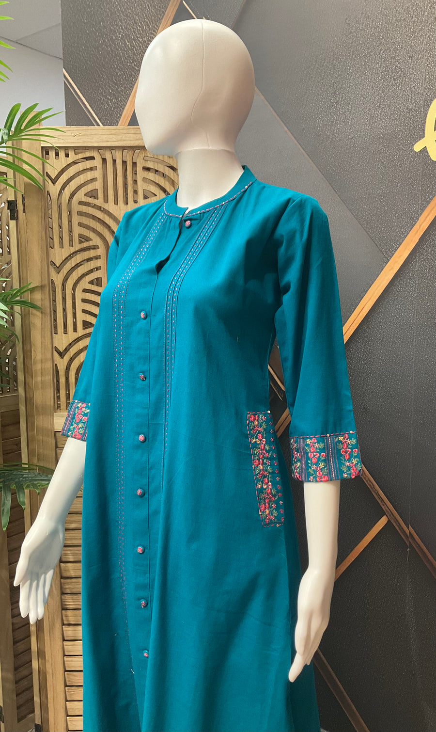 Women’s Khadi Cotton Kurti Set