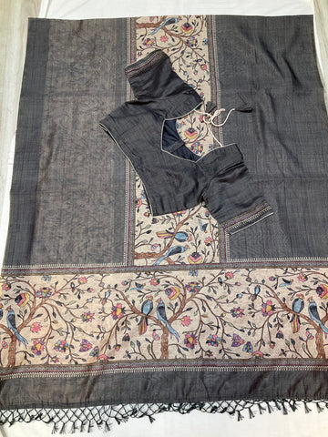 Grey Cotton Silk saree with digital print-Stitched blouse