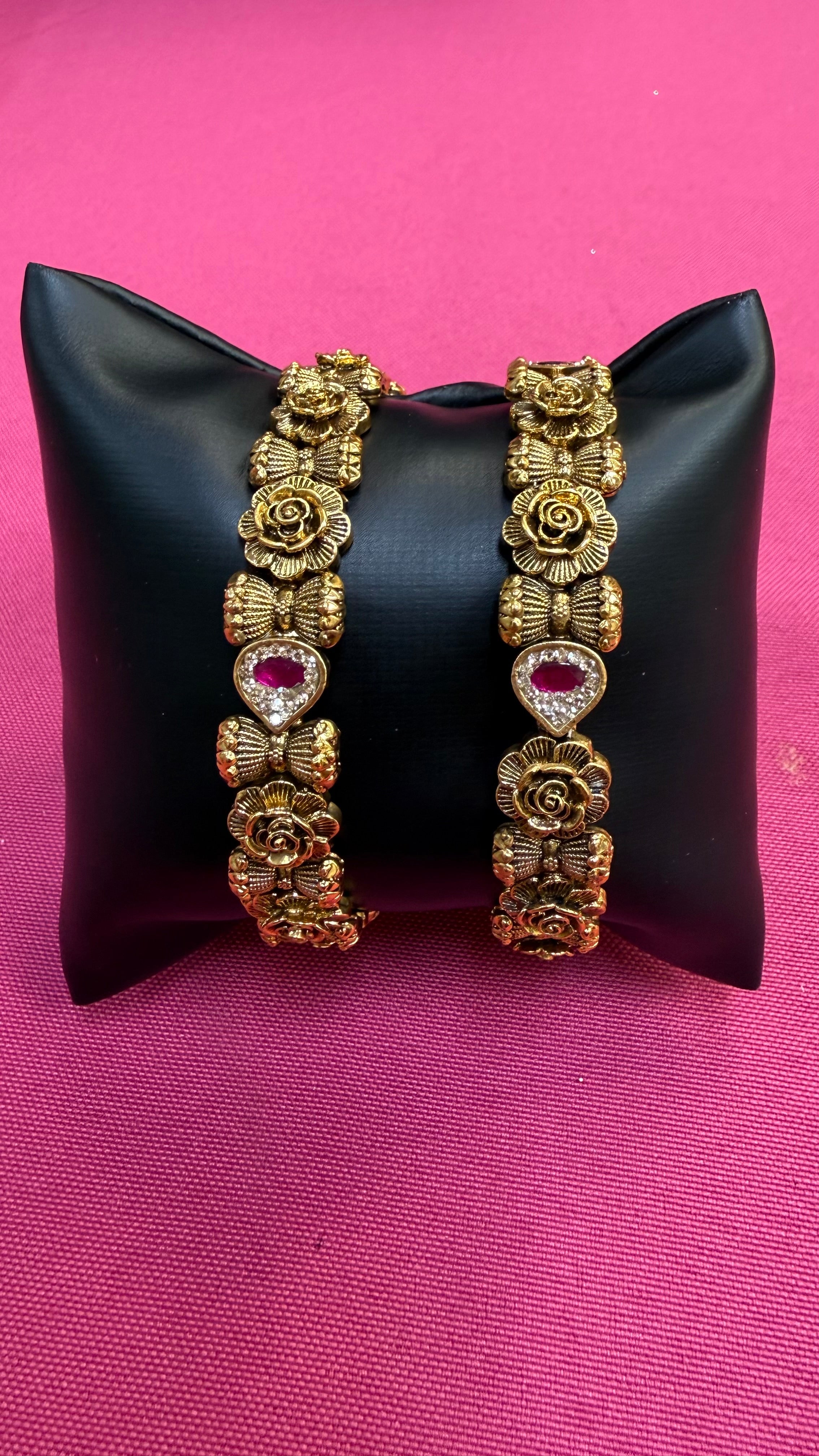 Antique Bangles set with Flower Design