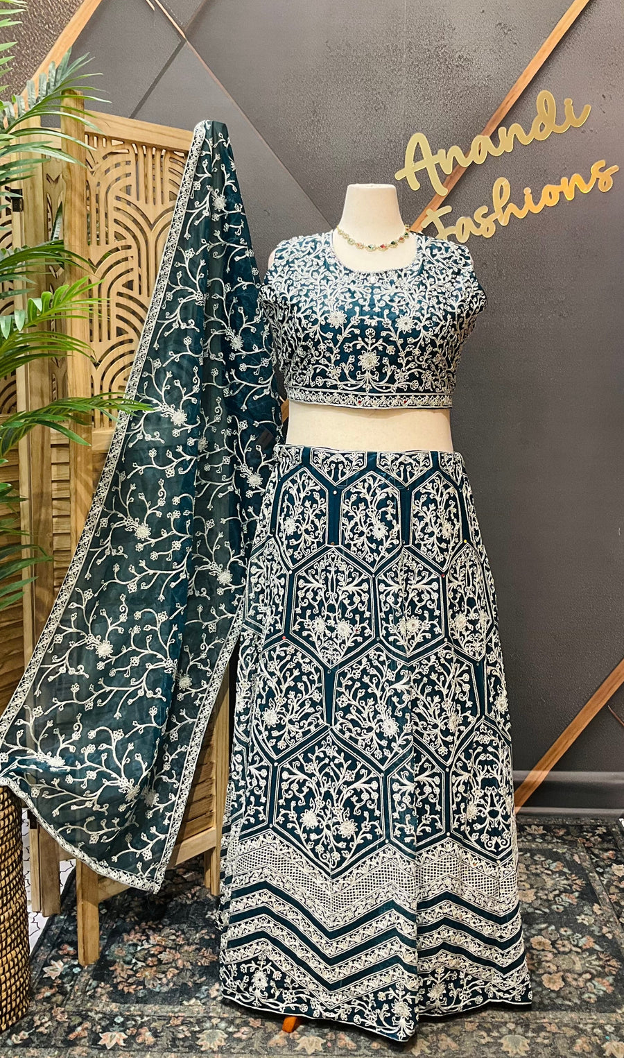 Plus size Heavy Work lehanga set