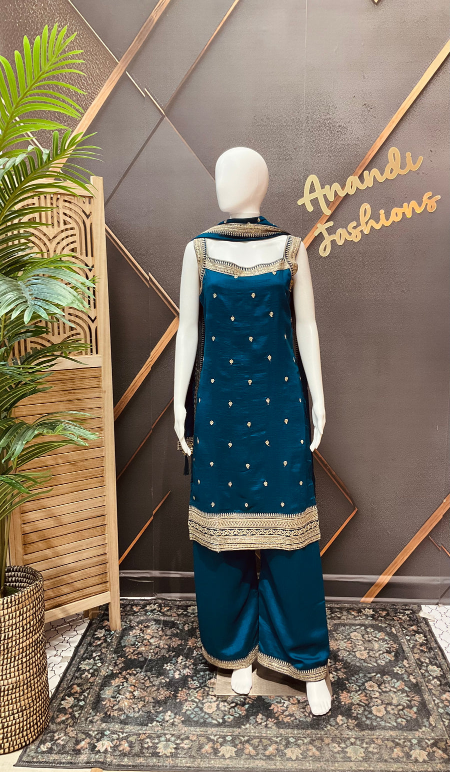 Women’s Teal Blue Sleeveless Kurti Set