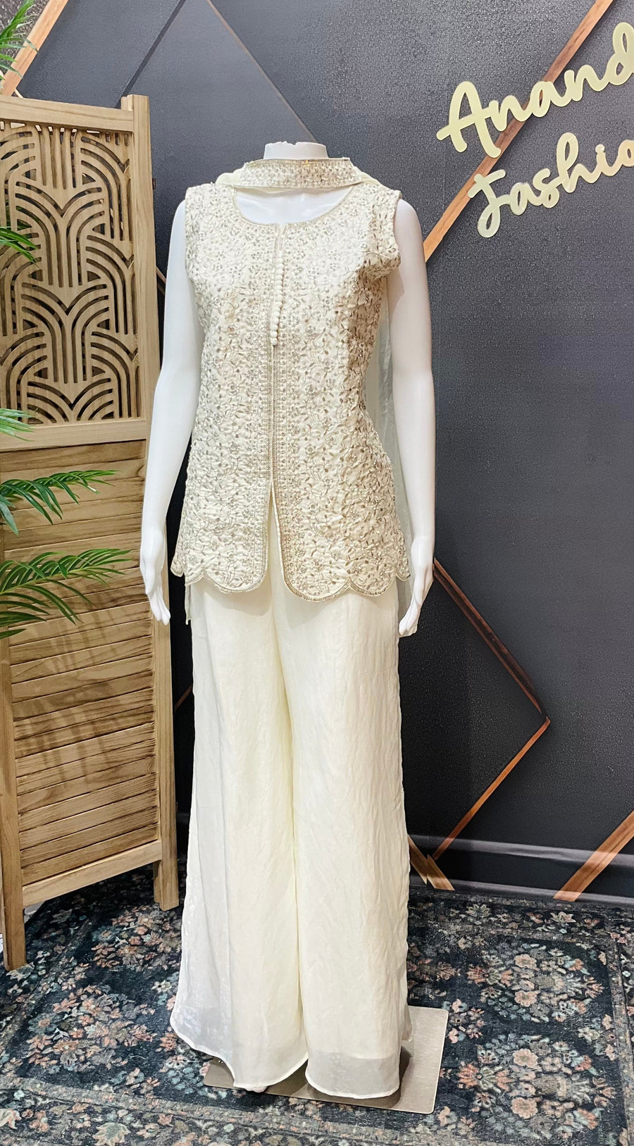 Half White Teenage Girls Palazzo Set