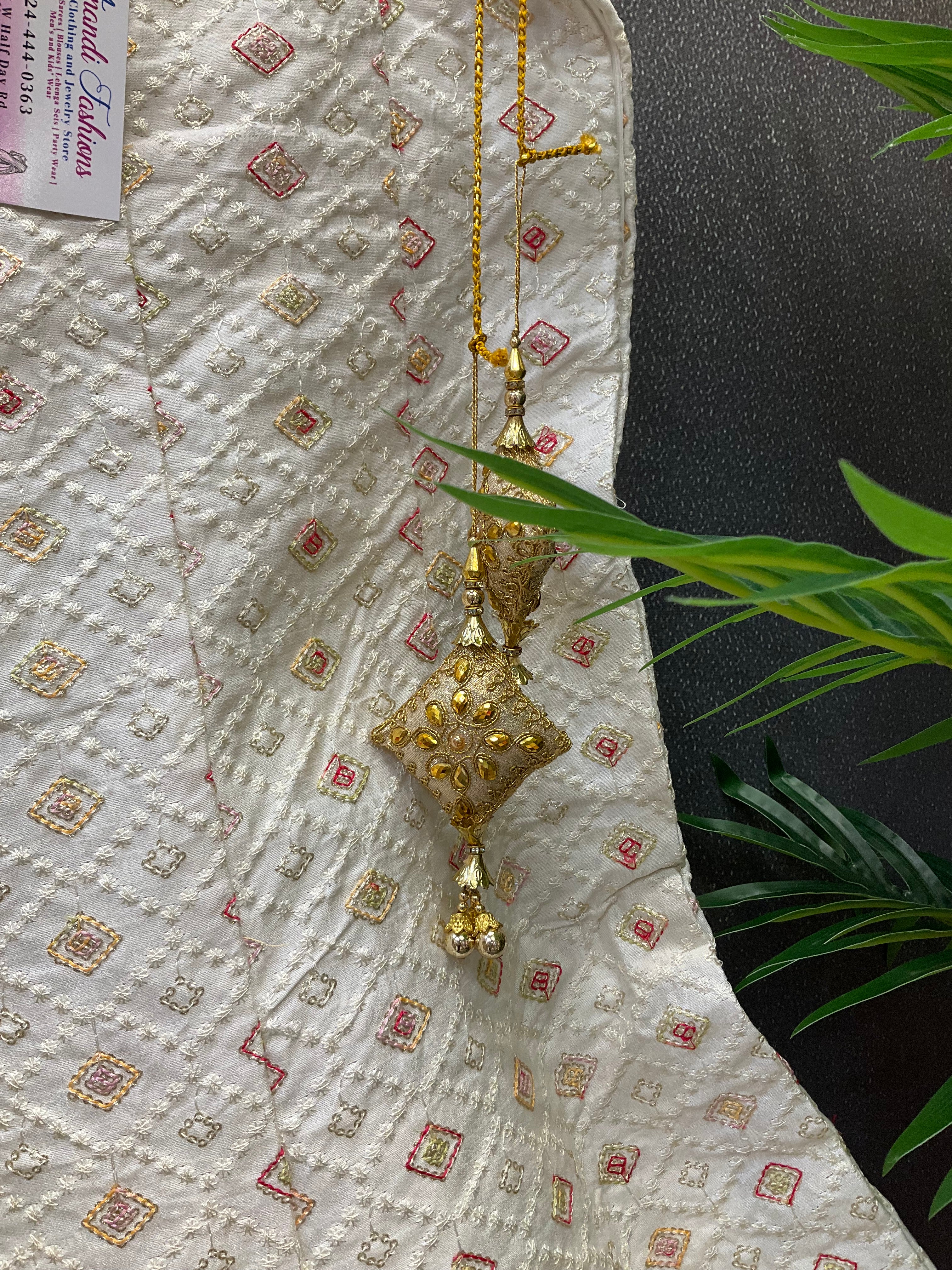 Party Wear - White lehanga/ skirt