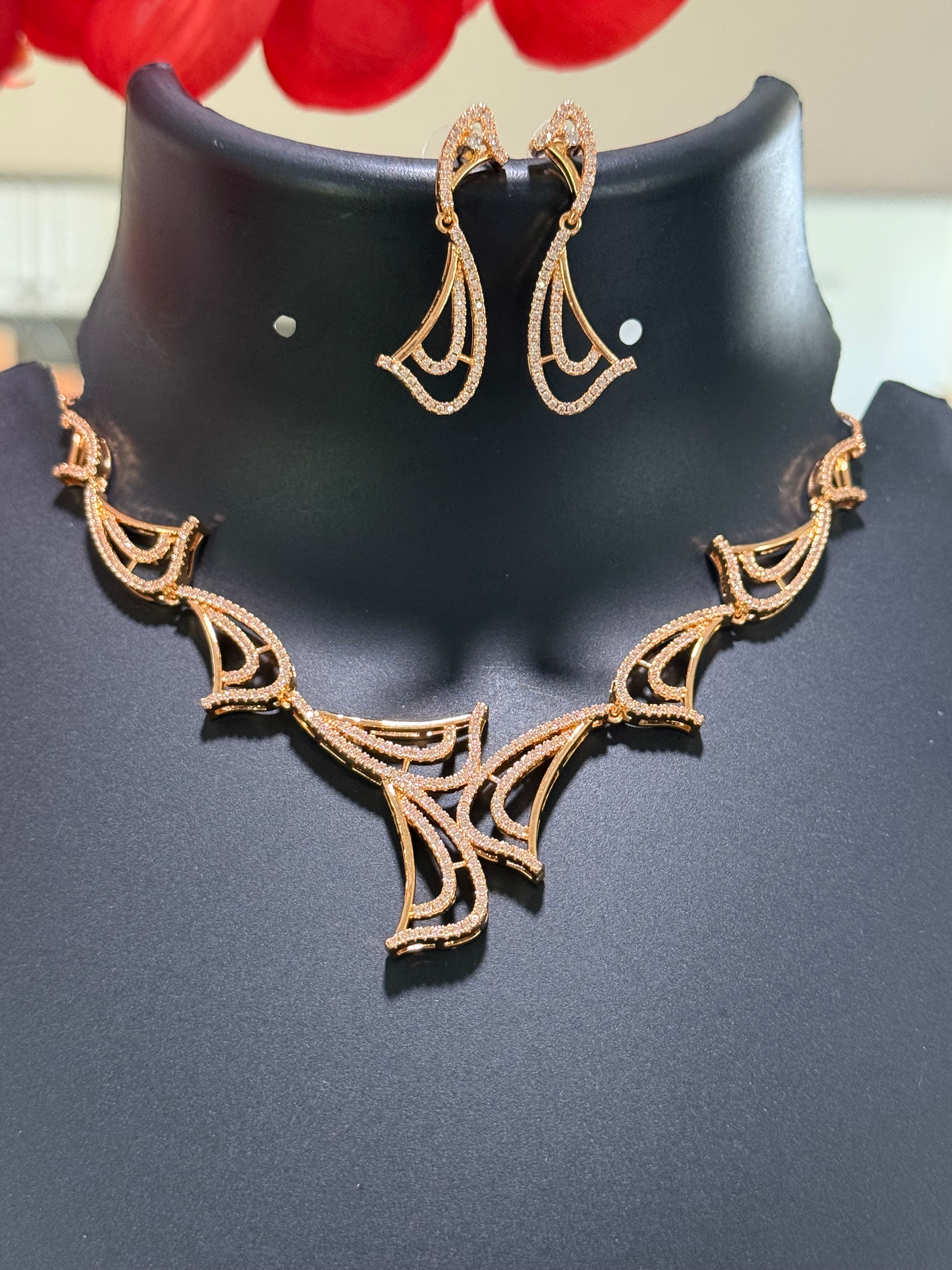 Unique Design - Rose Gold Necklace set