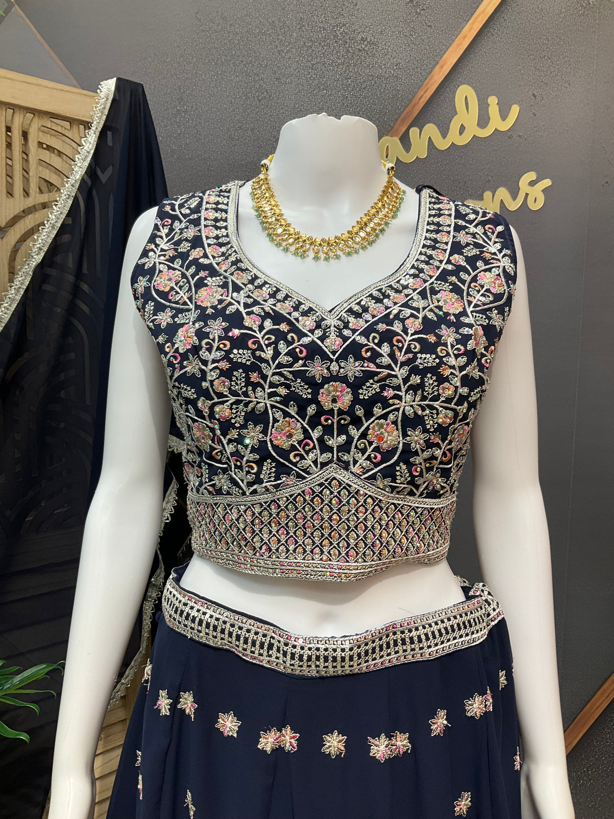 Georgette Lehenga sets - Size 40