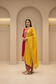 Women’s with Contrast Dupatta Vichitra Silk Kurti Set