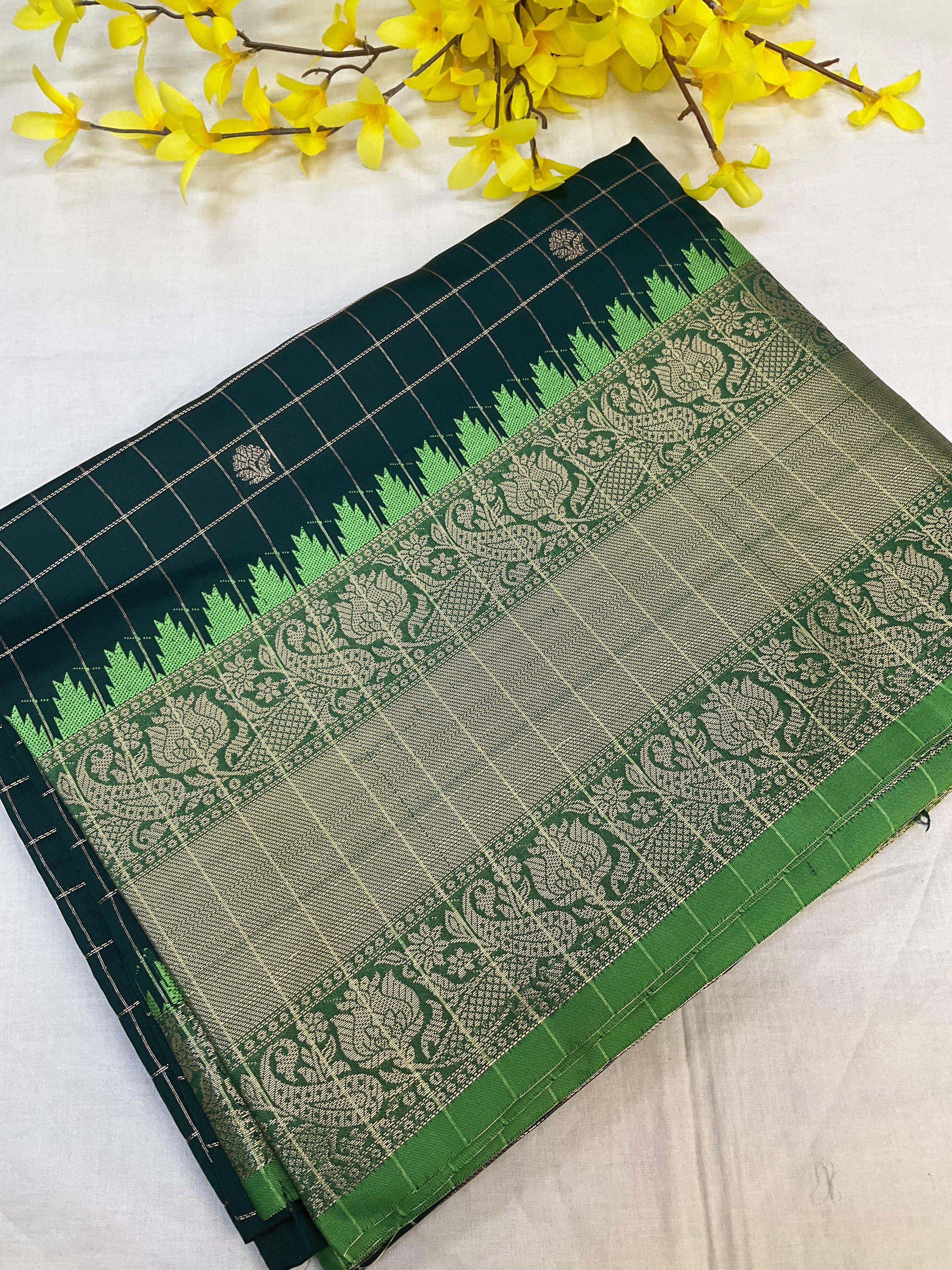 Gadwal Semi Silk Checks Sarees