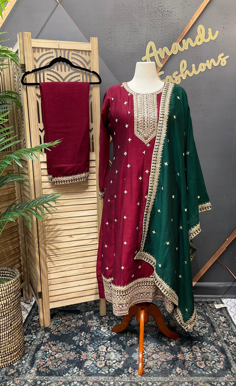 Plus Size Anarkali Kurti Set Size 46 - Party Wear
